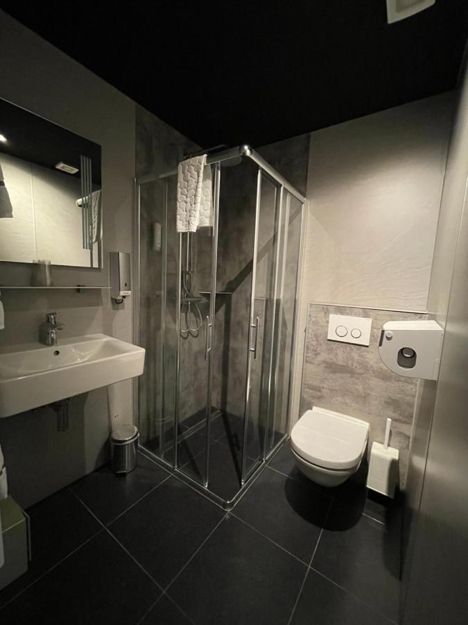 Hotel Restaurant Anno Nu オーストカペッレ エクステリア 写真