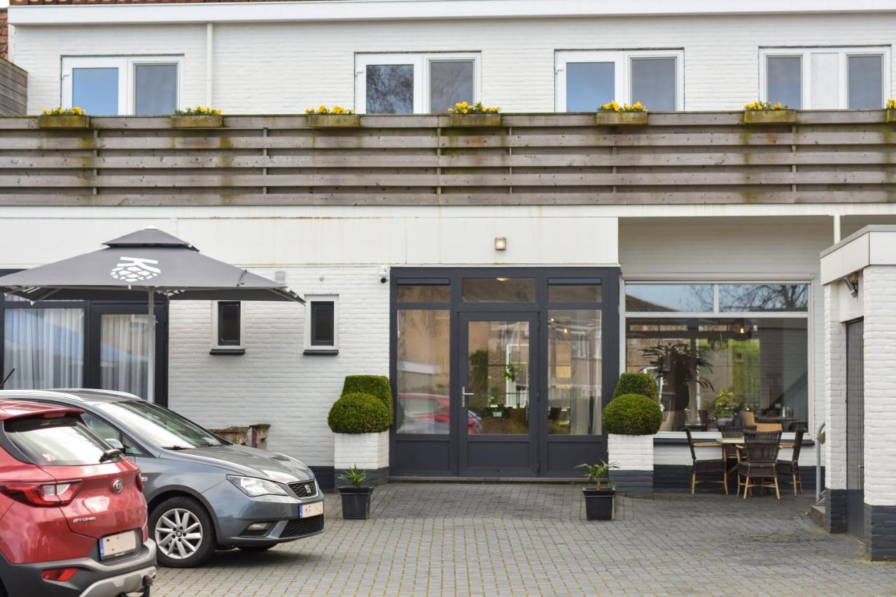 Hotel Restaurant Anno Nu オーストカペッレ エクステリア 写真