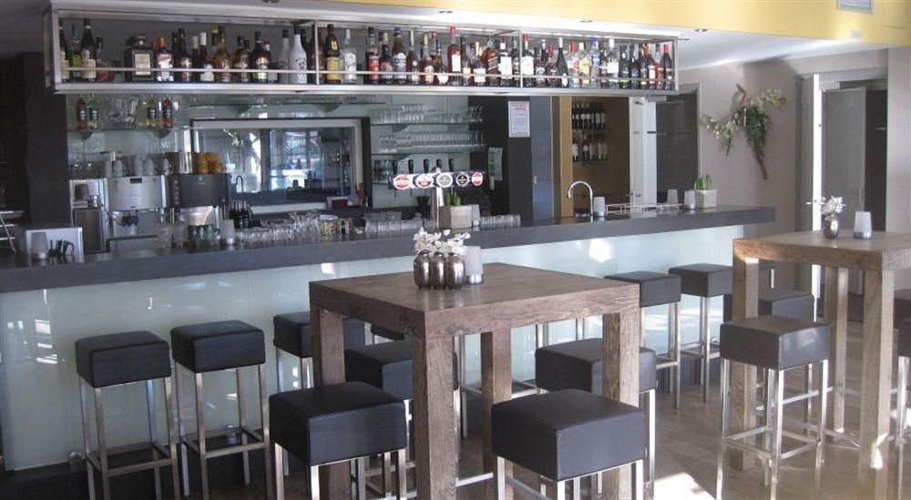 Hotel Restaurant Anno Nu オーストカペッレ エクステリア 写真